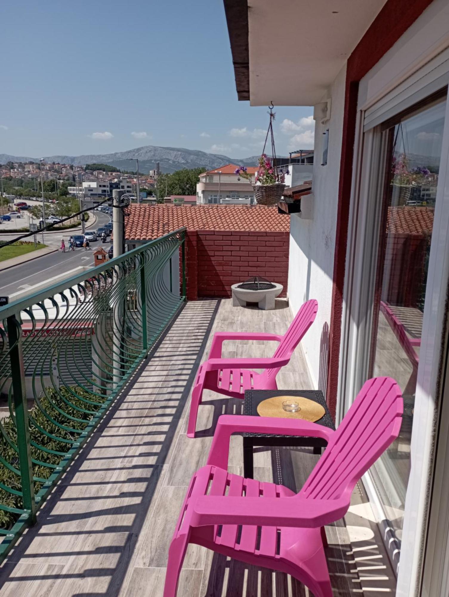 Penthouse Apartment With A Great View Podstrana Ngoại thất bức ảnh